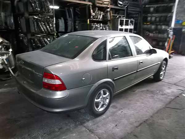  Opel VECTRA 1996    EN DESARME