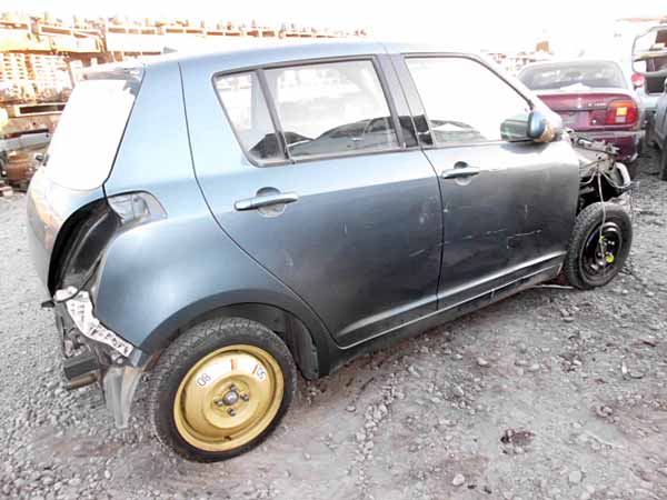  Suzuki SWIFT 2007    EN DESARME