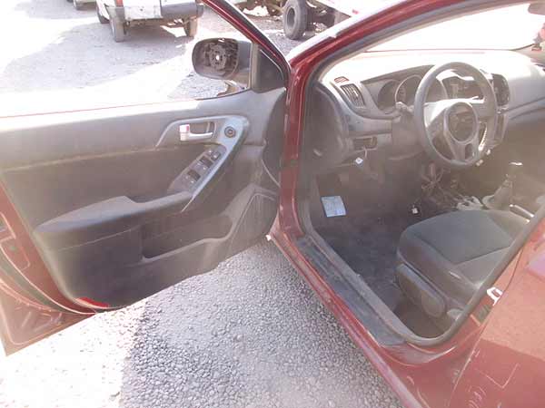  Kia CERATO 2011    EN DESARME