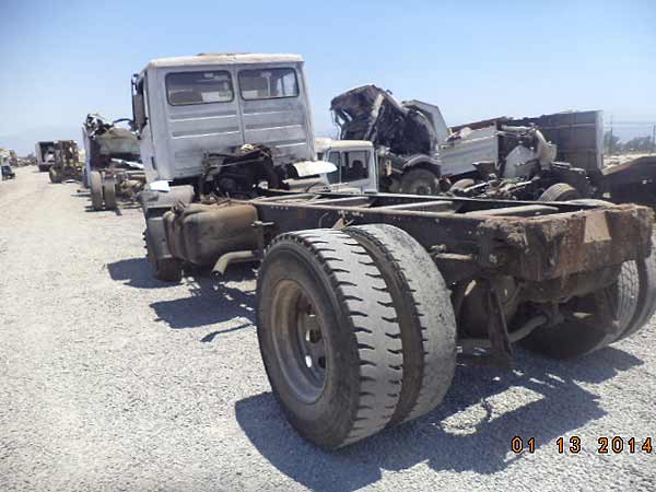 Mercedes-Benz 1718 2004    EN DESARME