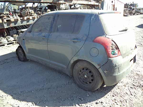  Suzuki SWIFT 2009    EN DESARME