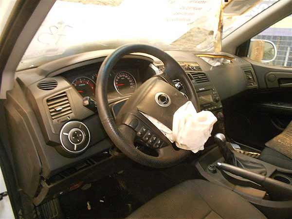  Ssangyong ACTYON 2013    EN DESARME