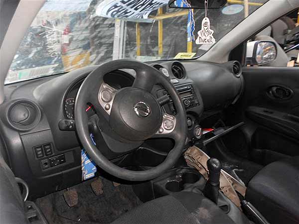  Nissan VERSA 2012    EN DESARME