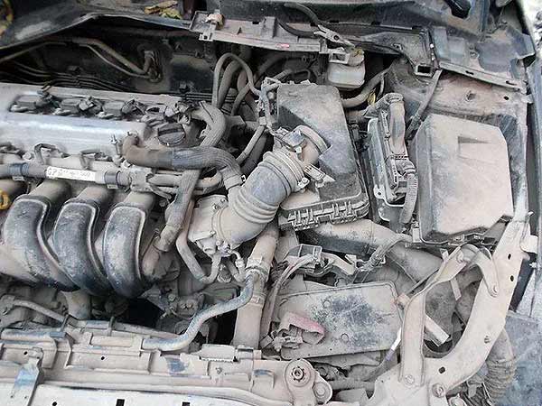  Toyota COROLLA 2011    EN DESARME