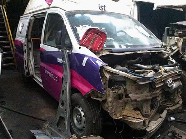  Hyundai H1 2005    EN DESARME