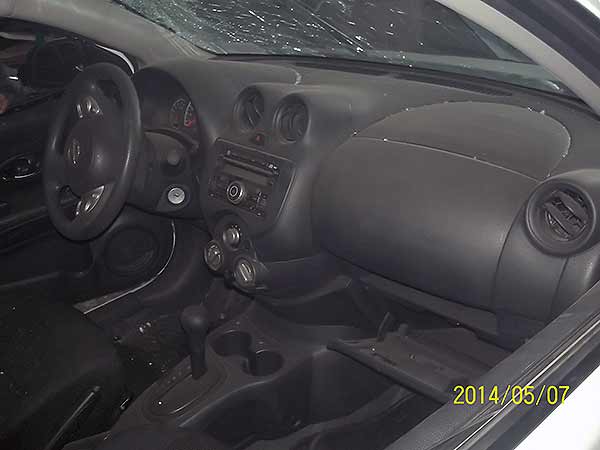  Nissan VERSA 2012    EN DESARME