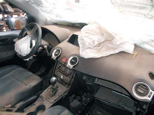  Renault Koleos 2011    EN DESARME
