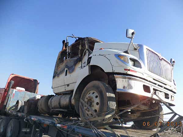  International 7600 2006    EN DESARME