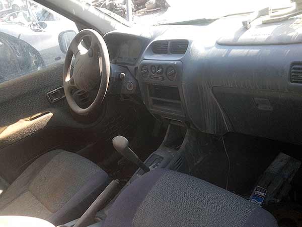  Daihatsu TERIOS 2001    EN DESARME