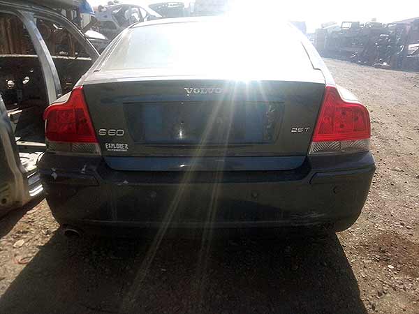  Volvo S60 2007    EN DESARME