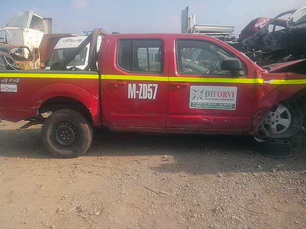  Nissan NAVARA 2011    EN DESARME