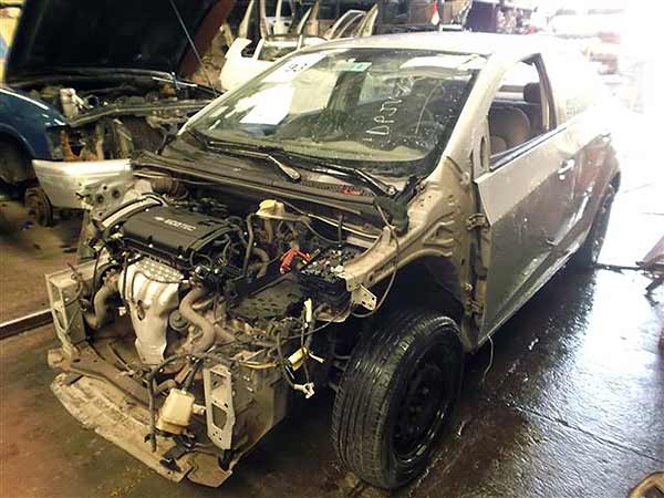  Chevrolet SONIC 2012    EN DESARME
