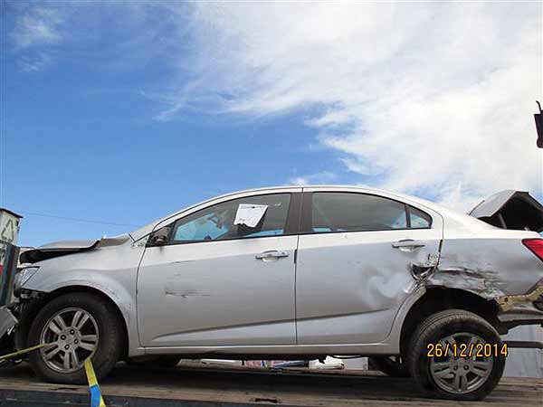  Chevrolet SONIC 2012    EN DESARME