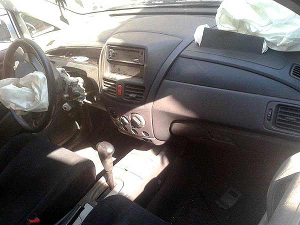  Suzuki AERIO 2003    EN DESARME