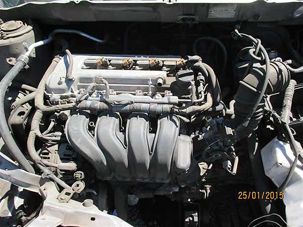  Toyota COROLLA 2006    EN DESARME