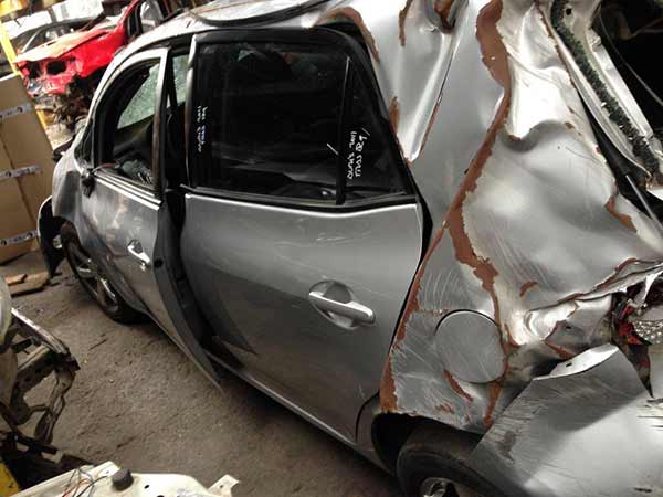 Toyota AURIS 2011    EN DESARME