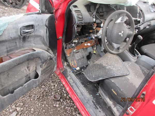  Mitsubishi L200 2014    EN DESARME