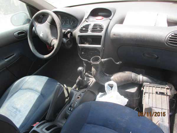  Peugeot 206 2002    EN DESARME