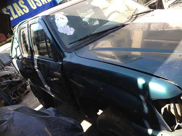 Toyota HILUX 2000    EN DESARME