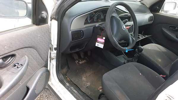  Fiat PALIO 2006    EN DESARME