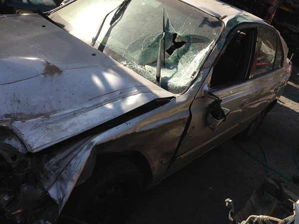  Hyundai ACCENT 2005    EN DESARME