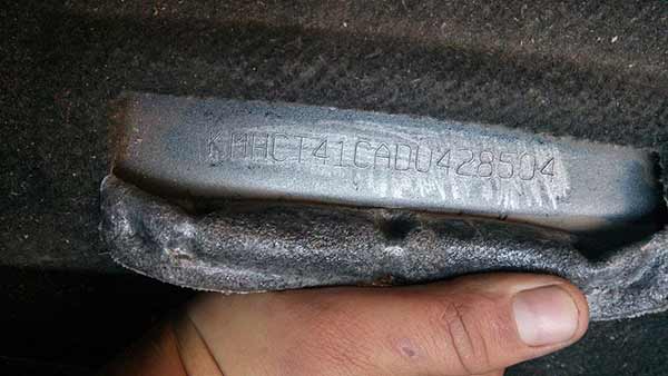  Hyundai ACCENT 2013    EN DESARME