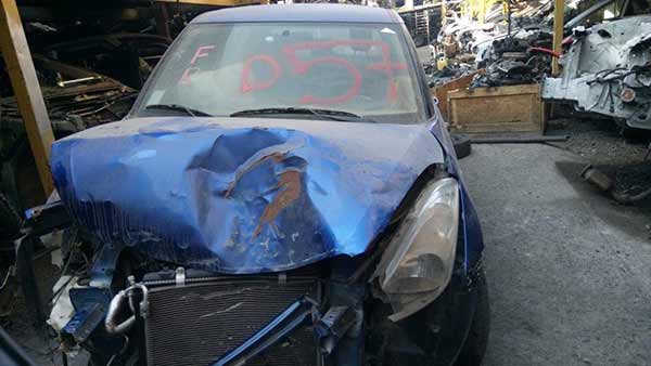  Suzuki SWIFT 2014    EN DESARME