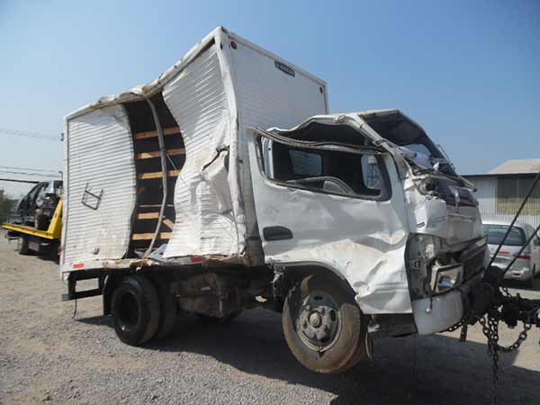  Mitsubishi CANTER 2008    EN DESARME
