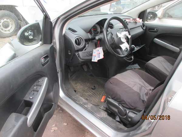  Mazda 2S 2014    EN DESARME