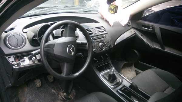  Mazda 3s 2012    EN DESARME