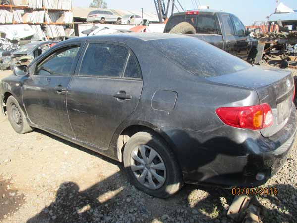  Toyota COROLLA 2010    EN DESARME