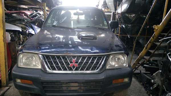  Mitsubishi L200 2004    EN DESARME