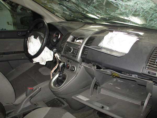  Nissan SENTRA 2008    EN DESARME