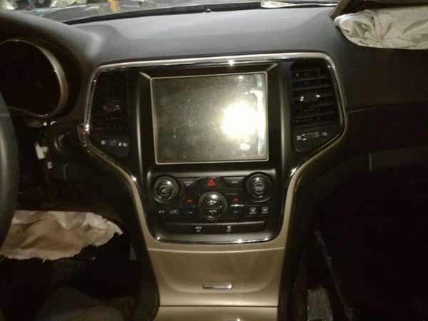  Jeep GRAND CHEROKEE 2016    EN DESARME