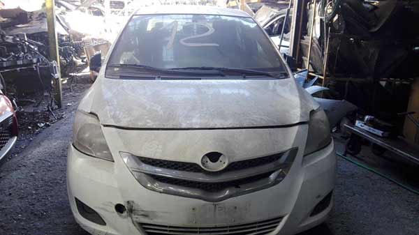  Toyota YARIS 2012    EN DESARME