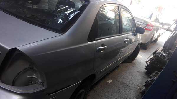  Suzuki AERIO 2005    EN DESARME