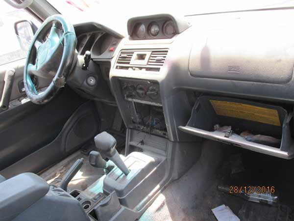  Mitsubishi MONTERO 1998    EN DESARME
