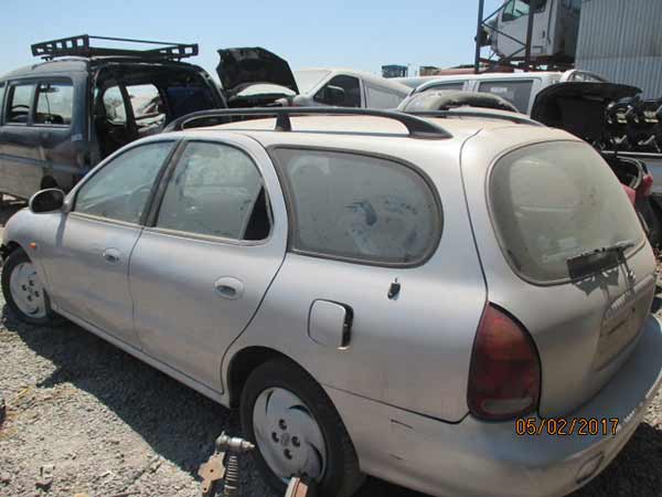  Hyundai ELANTRA 1997    EN DESARME