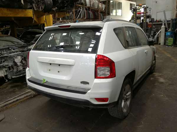  Jeep COMPASS 2011    EN DESARME