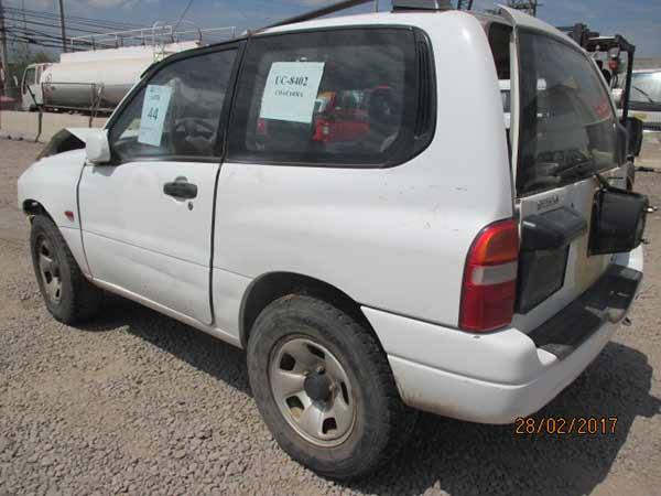  Suzuki GRAND VITARA  2001    EN DESARME