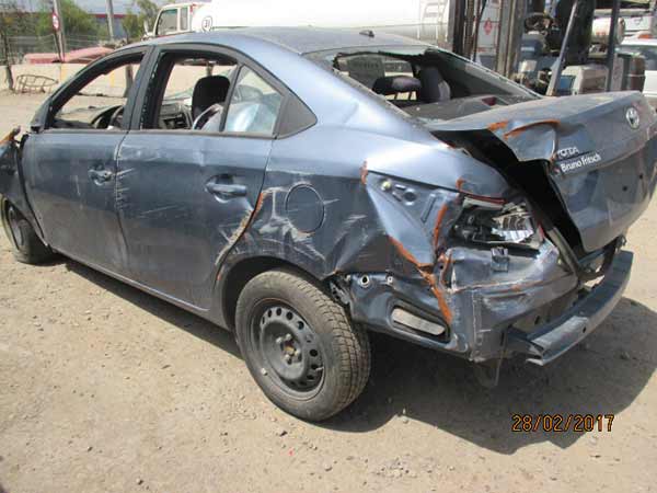  Toyota YARIS 2014    EN DESARME