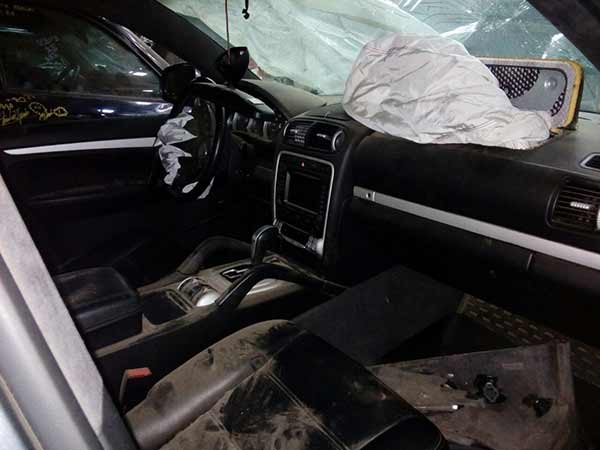 CREMALLERA DE DIRECCIóN Porsche Cayenne 2005  USADA  EN DESARME