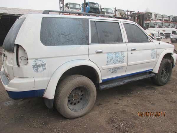  Mitsubishi MONTERO 2011    EN DESARME