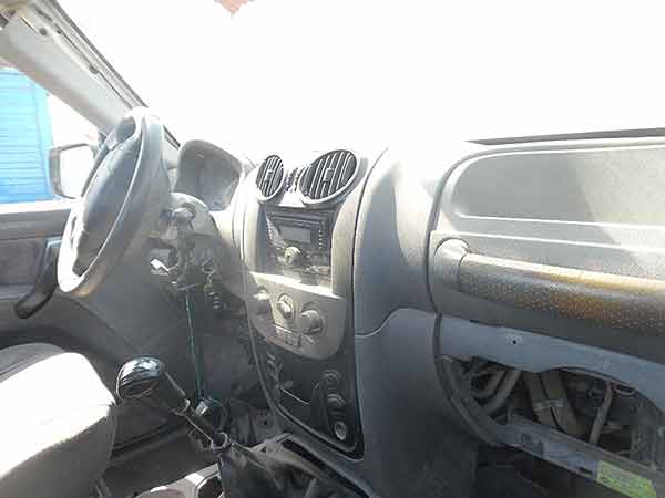  Mahindra PICK UP 2012    EN DESARME