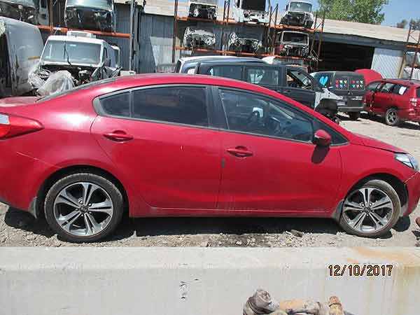  Kia CERATO 2013    EN DESARME