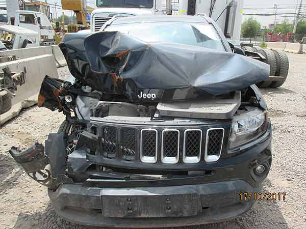  Jeep COMPASS 2015    EN DESARME