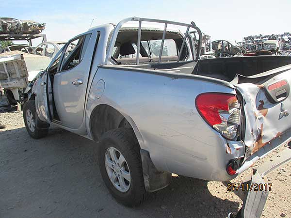  Mitsubishi L200 2015    EN DESARME