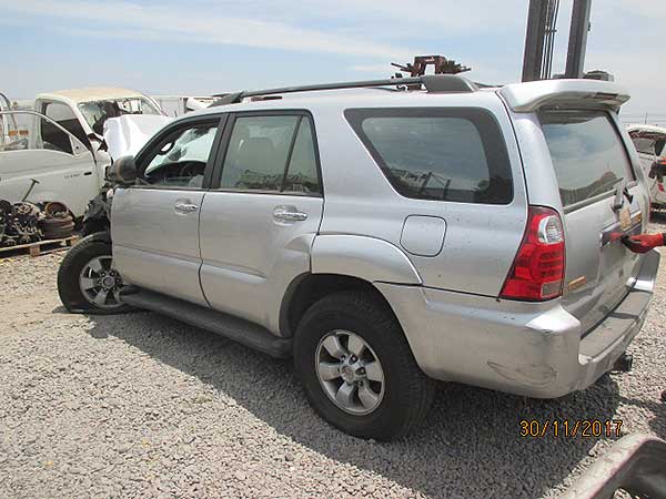  Toyota 4RUNNER 2009    EN DESARME