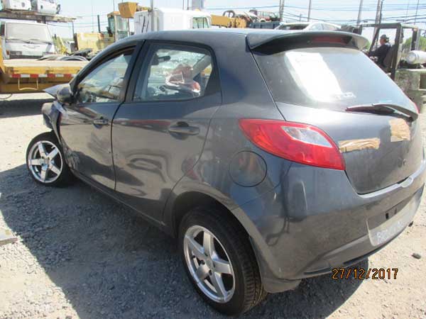  Mazda 2 2008    EN DESARME