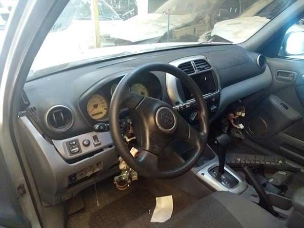  Toyota RAV4 2002    EN DESARME